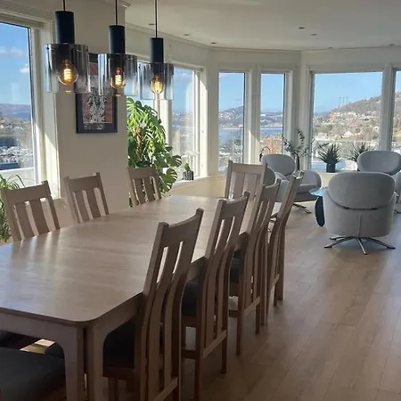 别墅 With Heated Pool And Magnificent View *