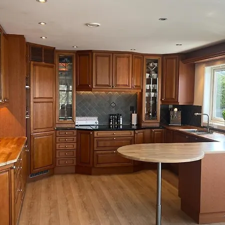 With Heated Pool And Magnificent View Bergen