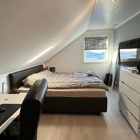 With Heated Pool And Magnificent View * Bergen