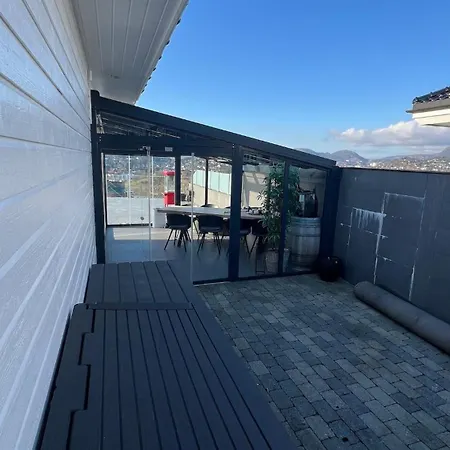 Villa With Heated Pool And Magnificent View *