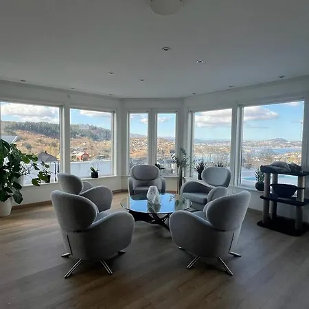 With Heated Pool And Magnificent View *