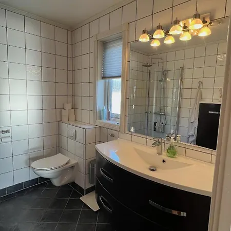 With Heated Pool And Magnificent View *